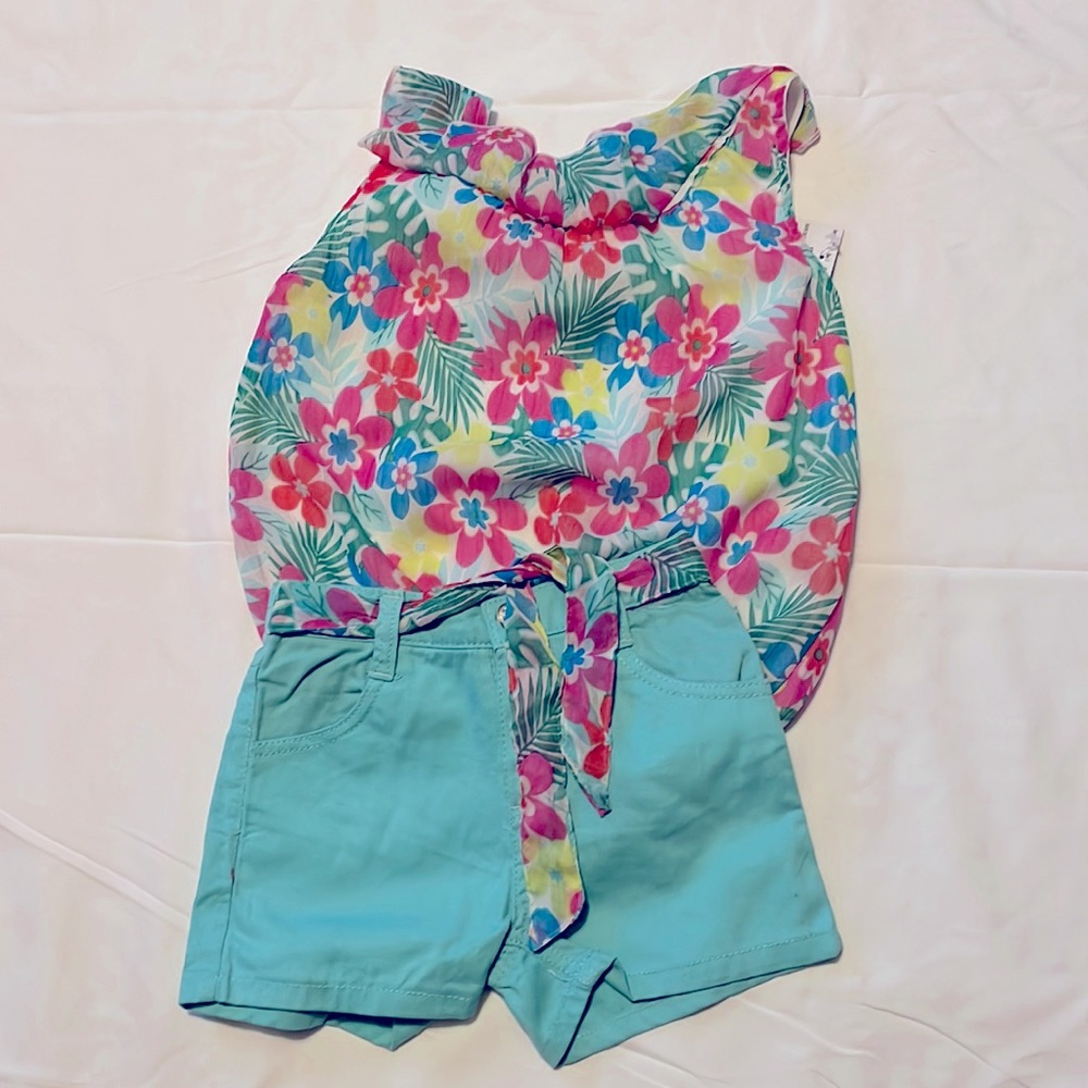 2 Be Real short set